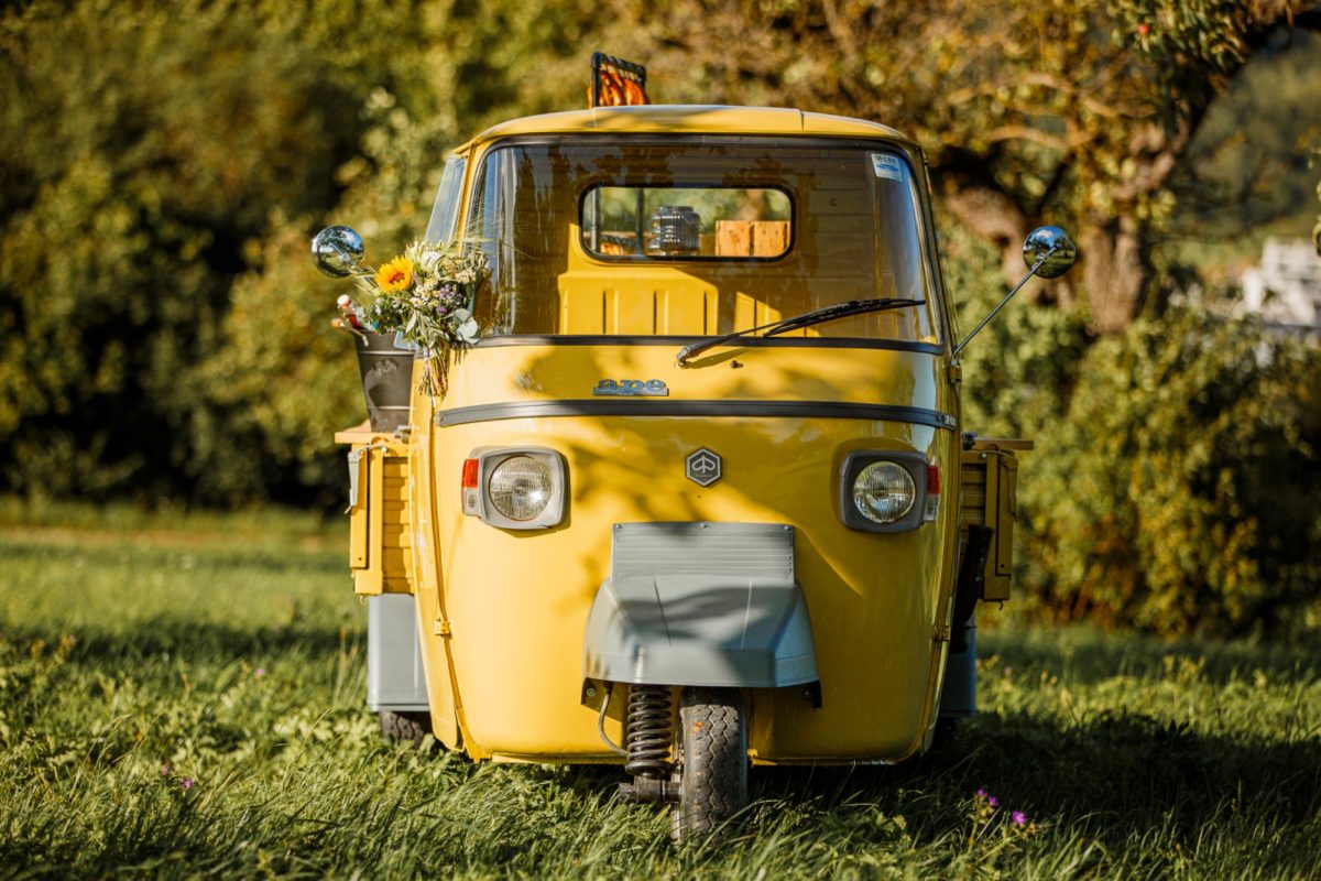 Miete deine Piaggio Ape für Events!